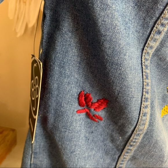 NWT BoomBoom Jeans Embroidered Denim Jacket Size Small - Picture 5 of 6